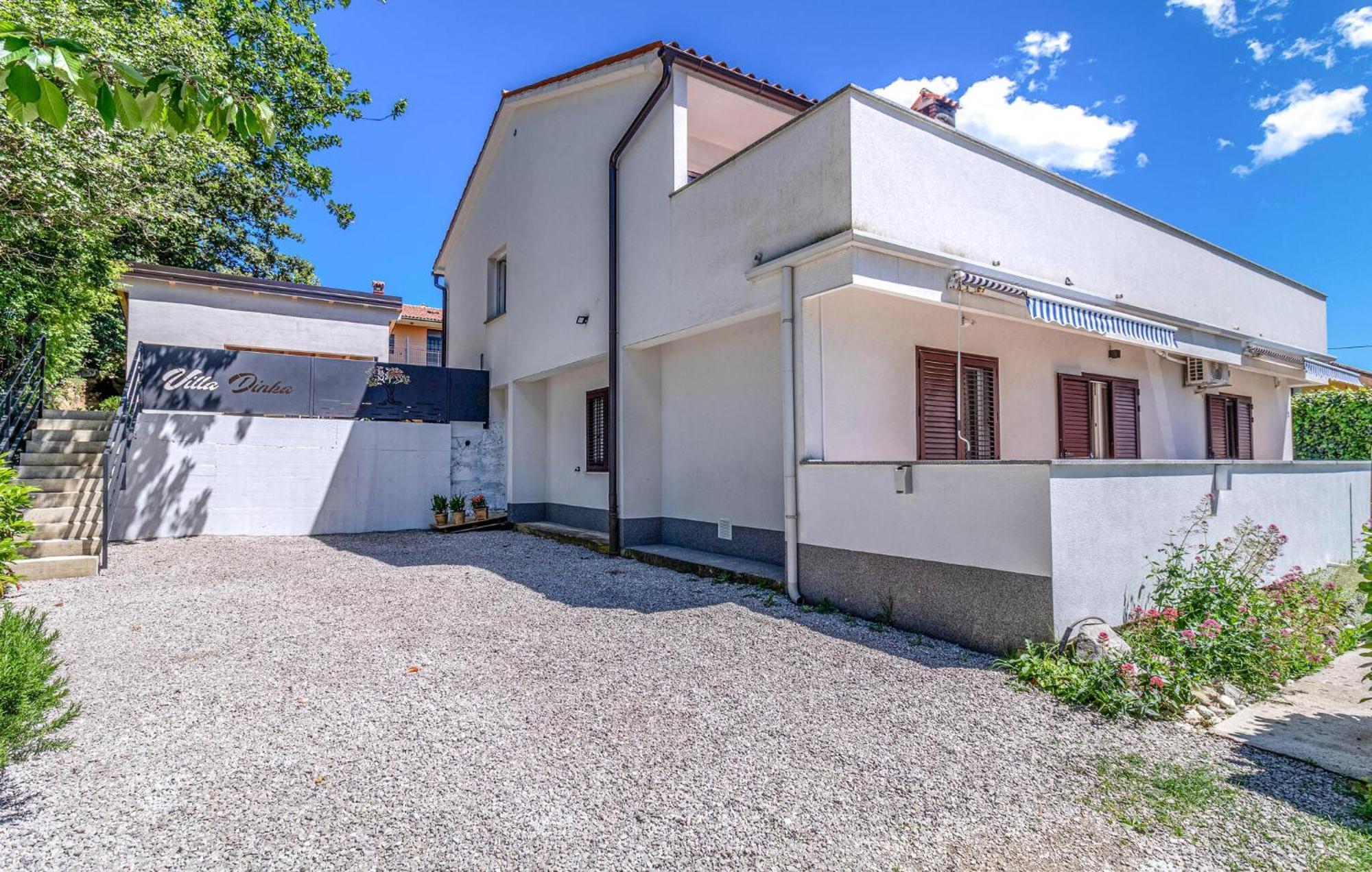 Lovely Home In Labin With Kitchen Exterior photo