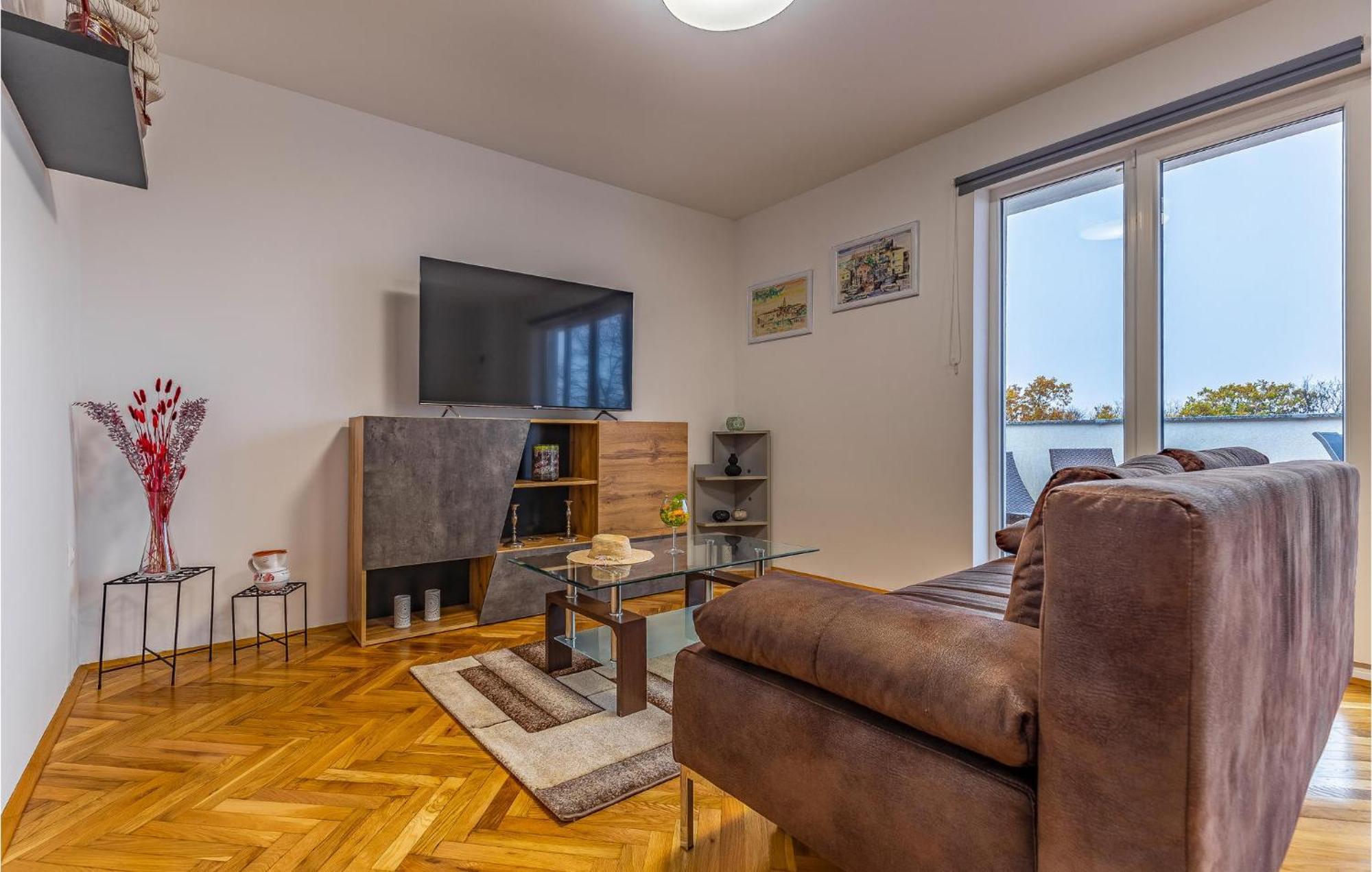 Lovely Home In Labin With Kitchen Exterior photo